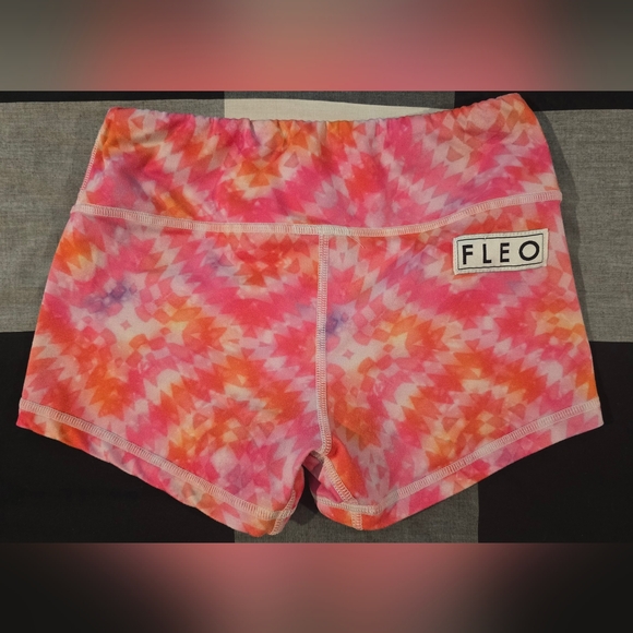 Fleo Geometric Print Athletic Shorts - Picture 4 of 5